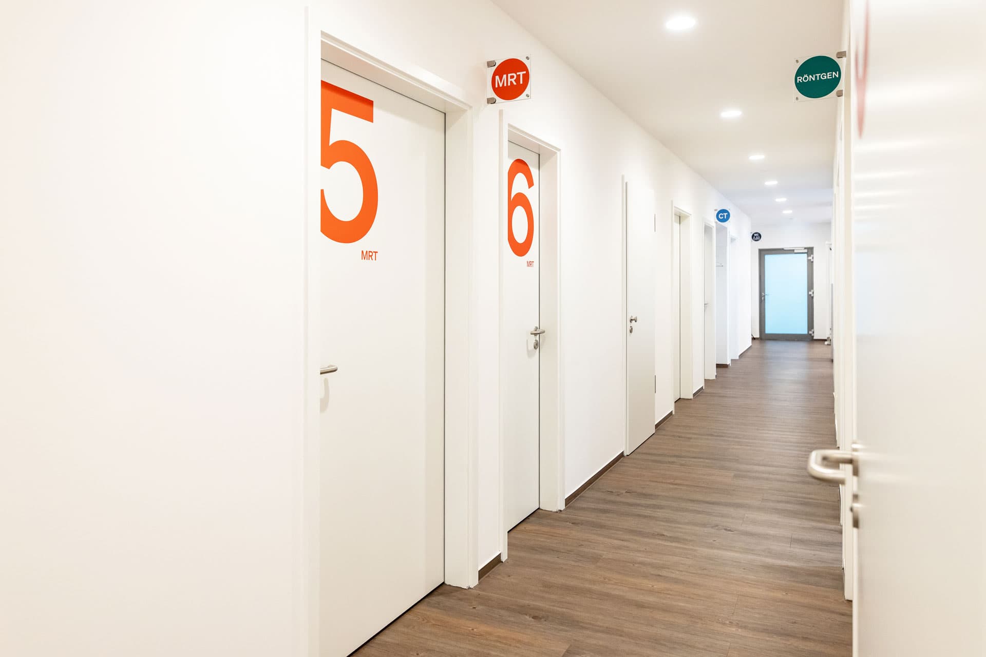 KADUR Gruppe MVZ Diagnostisches Zentrum Berlin Gang Orientierung