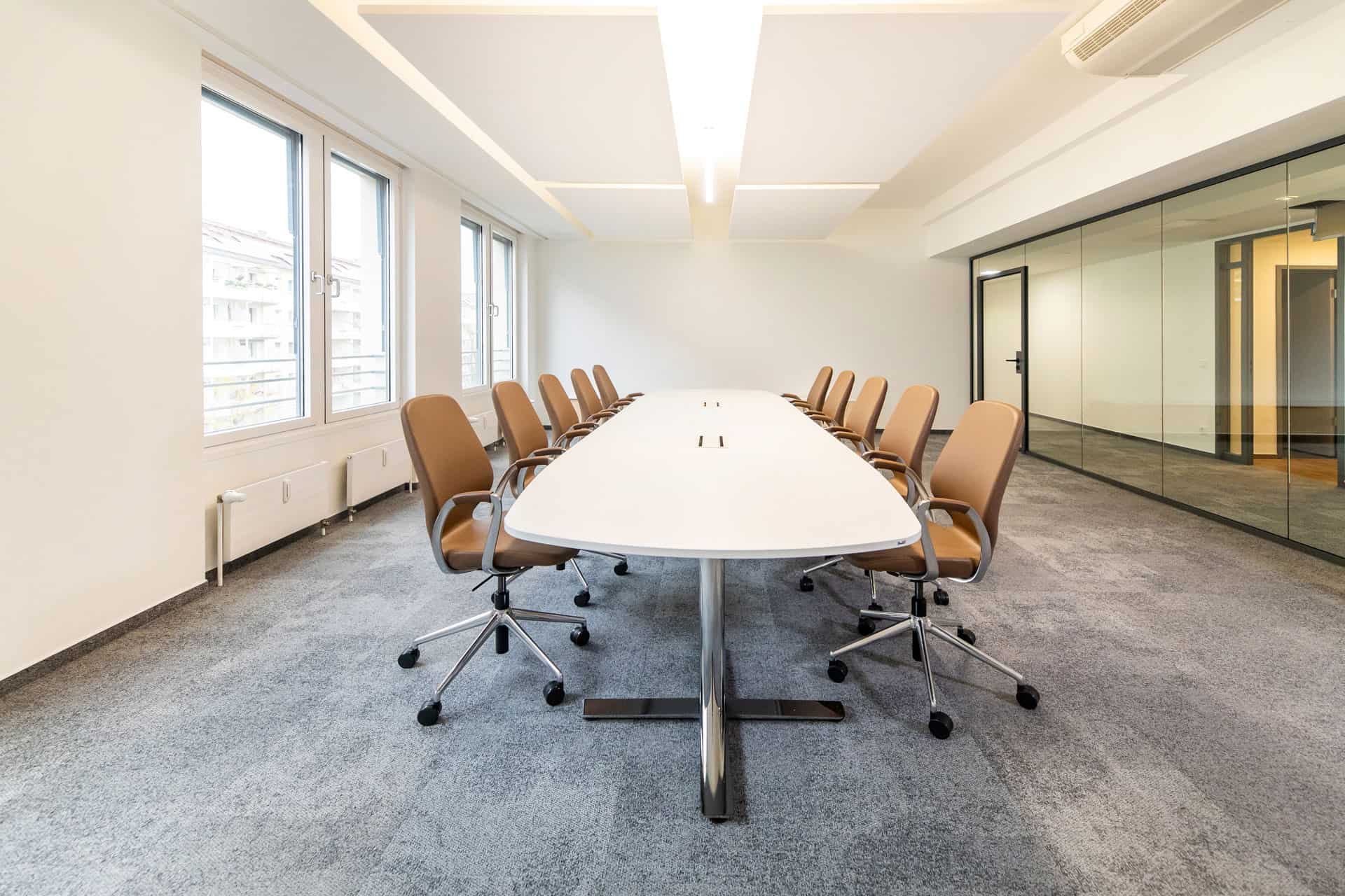 Kadur-Referenz-WTC-DNV-136-1_1920 KADUR Gruppe Büroausbau DNV im WTC Dresden Meeting Konferenzraum