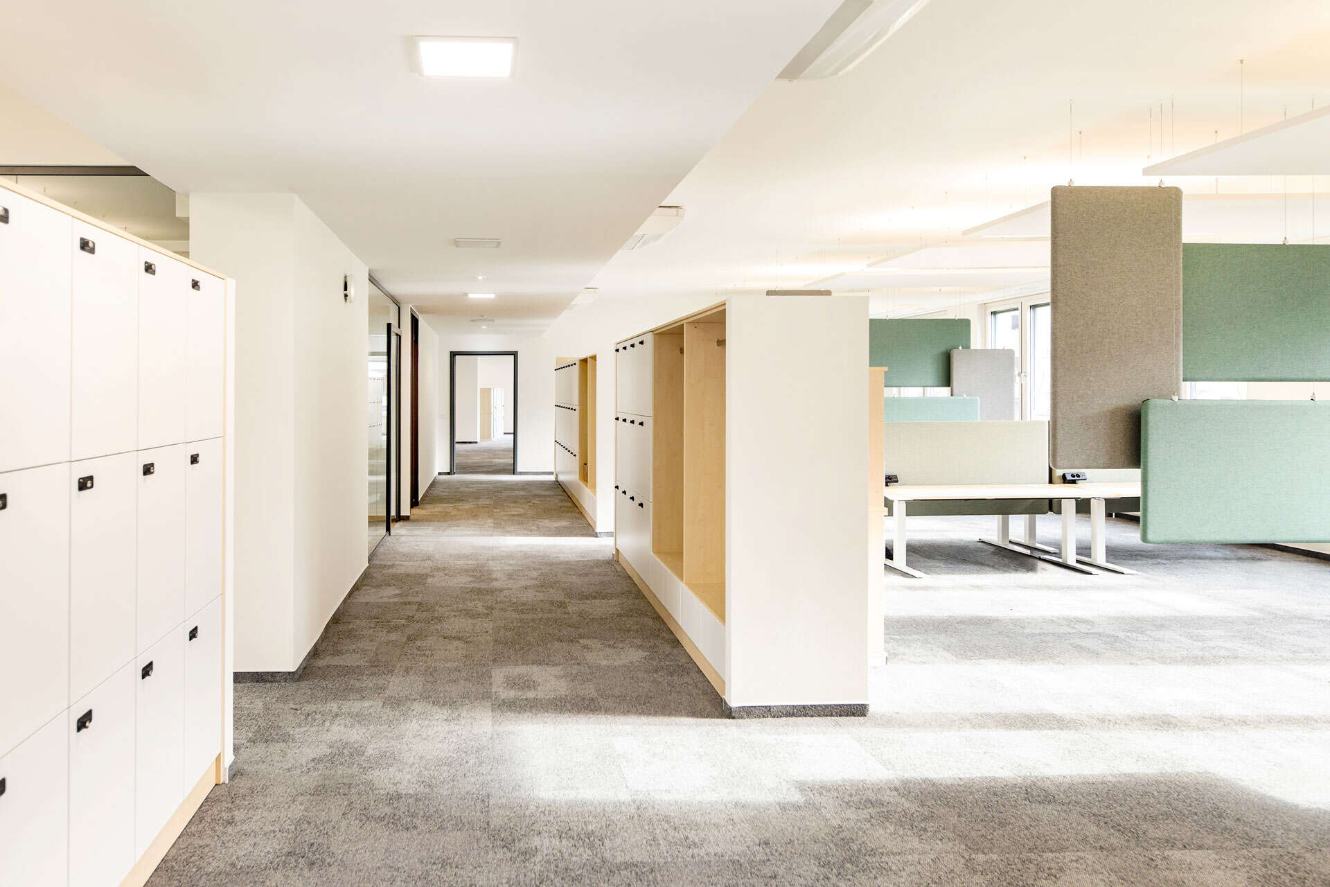 Kadur-Referenz-WTC-DNV-259-1_1920 KADUR Gruppe Büroausbau DNV im WTC Dresden Büro