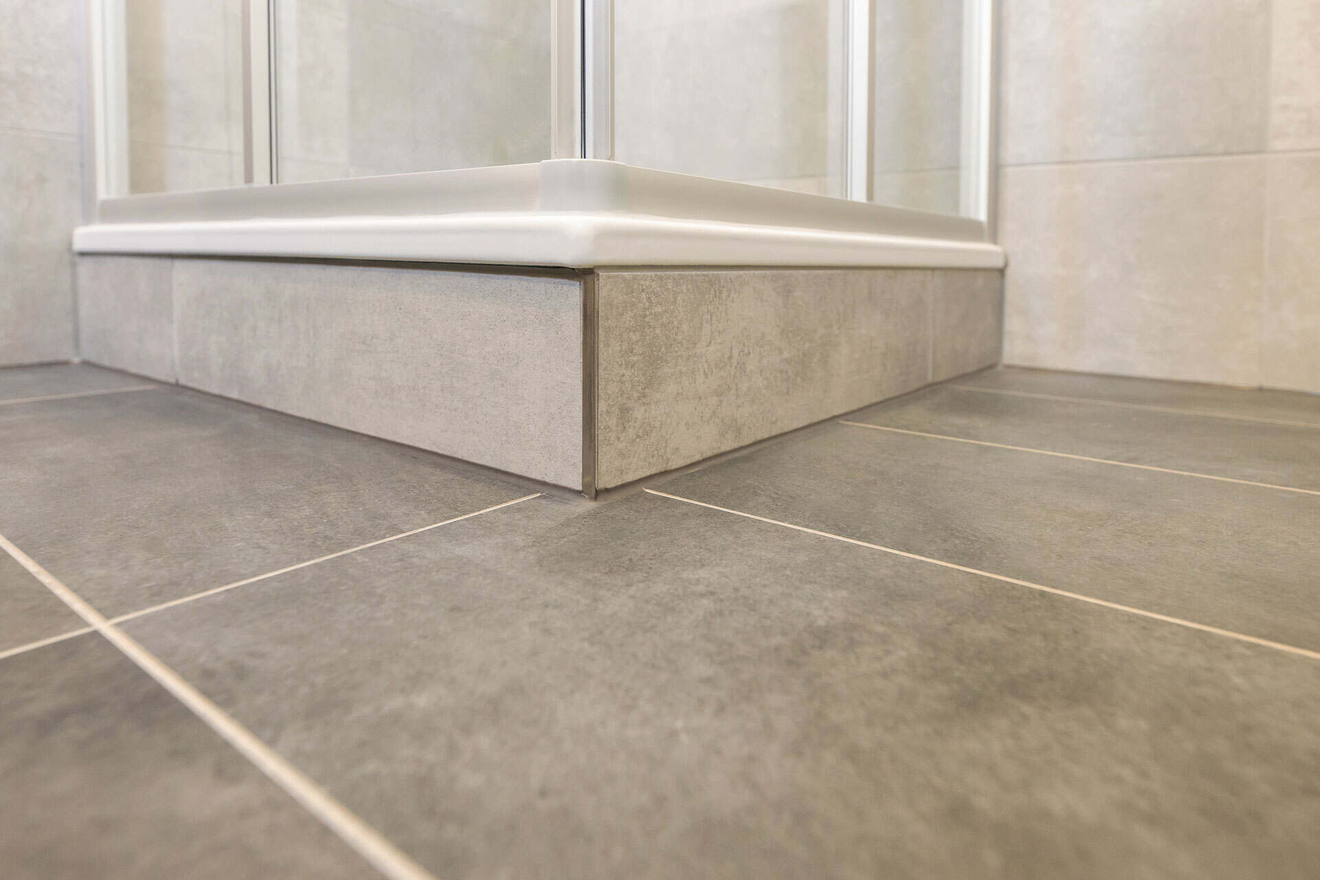 Kadur-Referenz-WTC-DNV-84-1_1920 KADUR Gruppe Büroausbau DNV im WTC Dresden Badezimmer